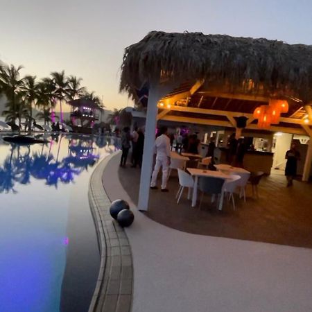 Vue Mer & Rocher - Okavango Blue Studio لو ديامانت المظهر الخارجي الصورة